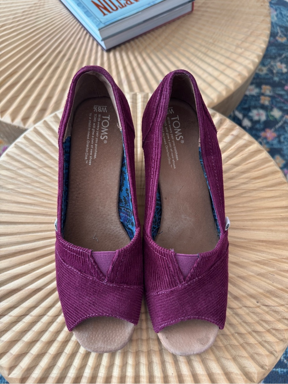 TOMS burgundy corduroy peep-toe wedge sandals with a cork-wrapped platform 8.5